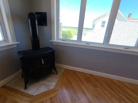 6 Francis Street Hampton NH 03842