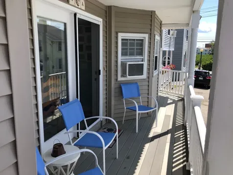 6 Francis Street Hampton NH 03842