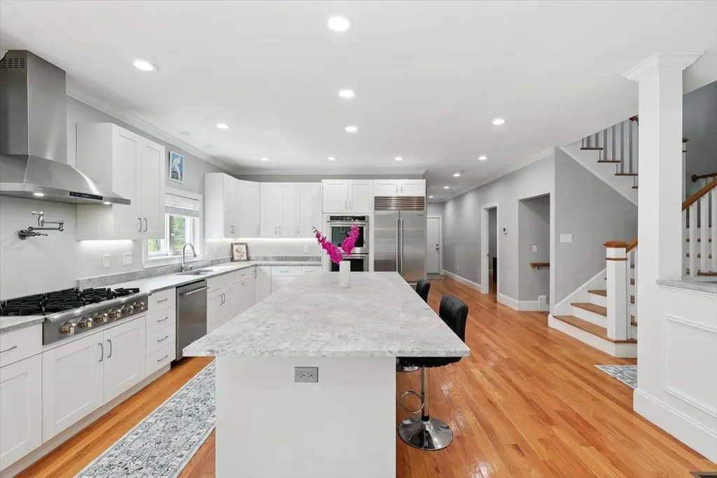 22 Austin Lane Hollis NH 03049