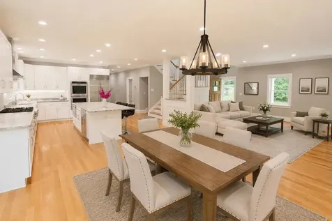22 Austin Lane Hollis NH 03049