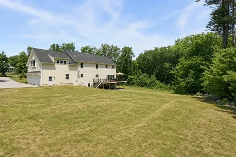 22 Austin Lane Hollis NH 03049