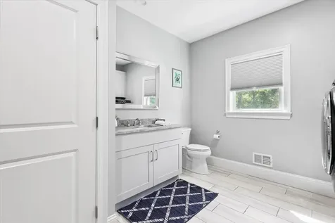 22 Austin Lane Hollis NH 03049