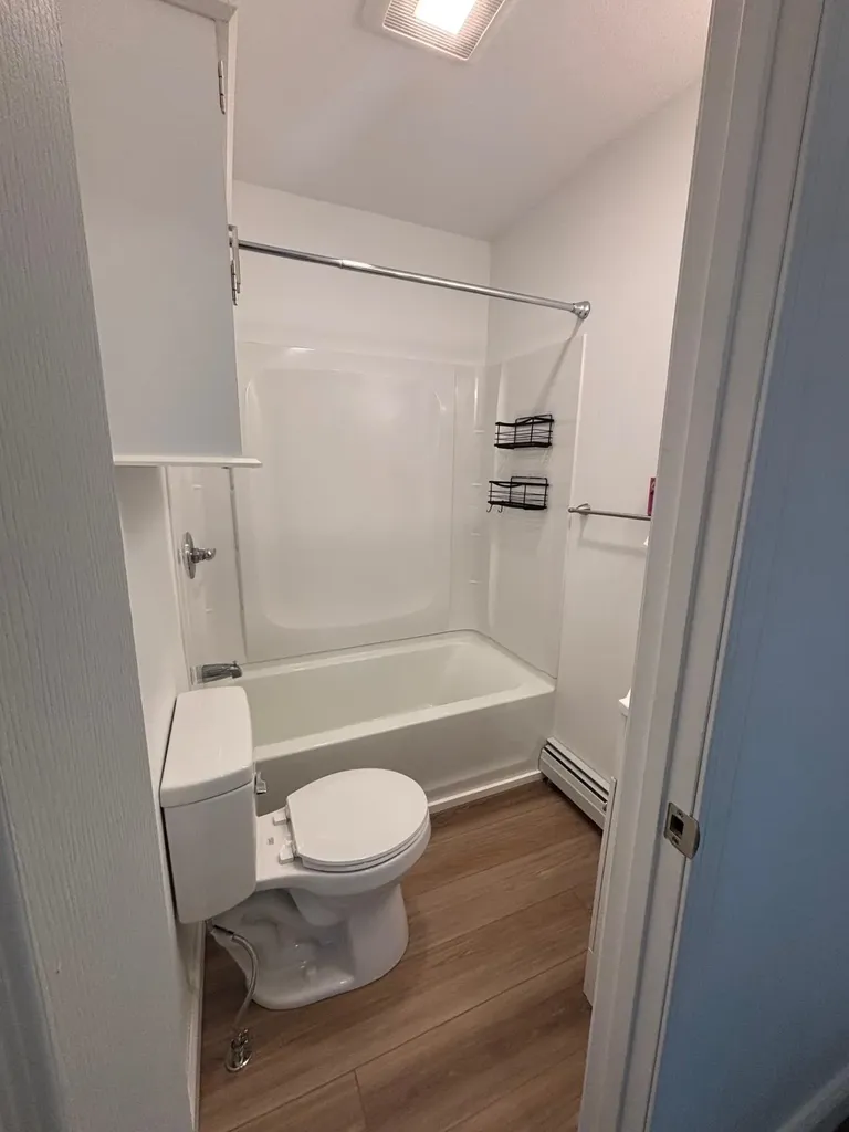 20 Wallace Court Laconia NH 03246