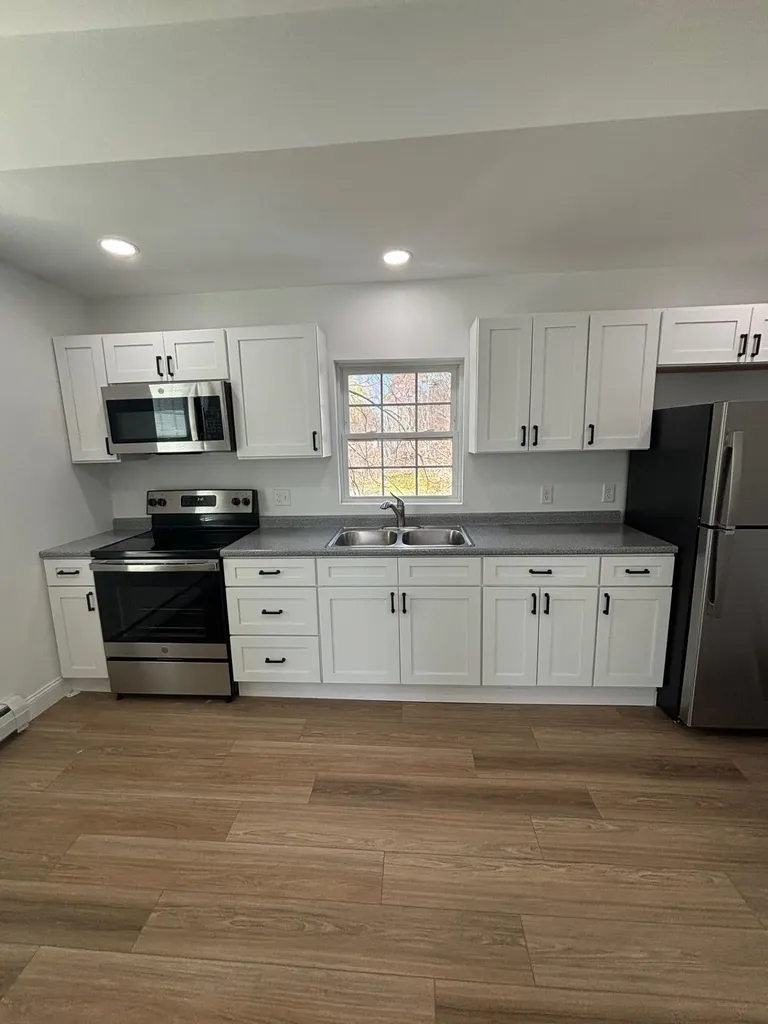 20 Wallace Court Laconia NH 03246