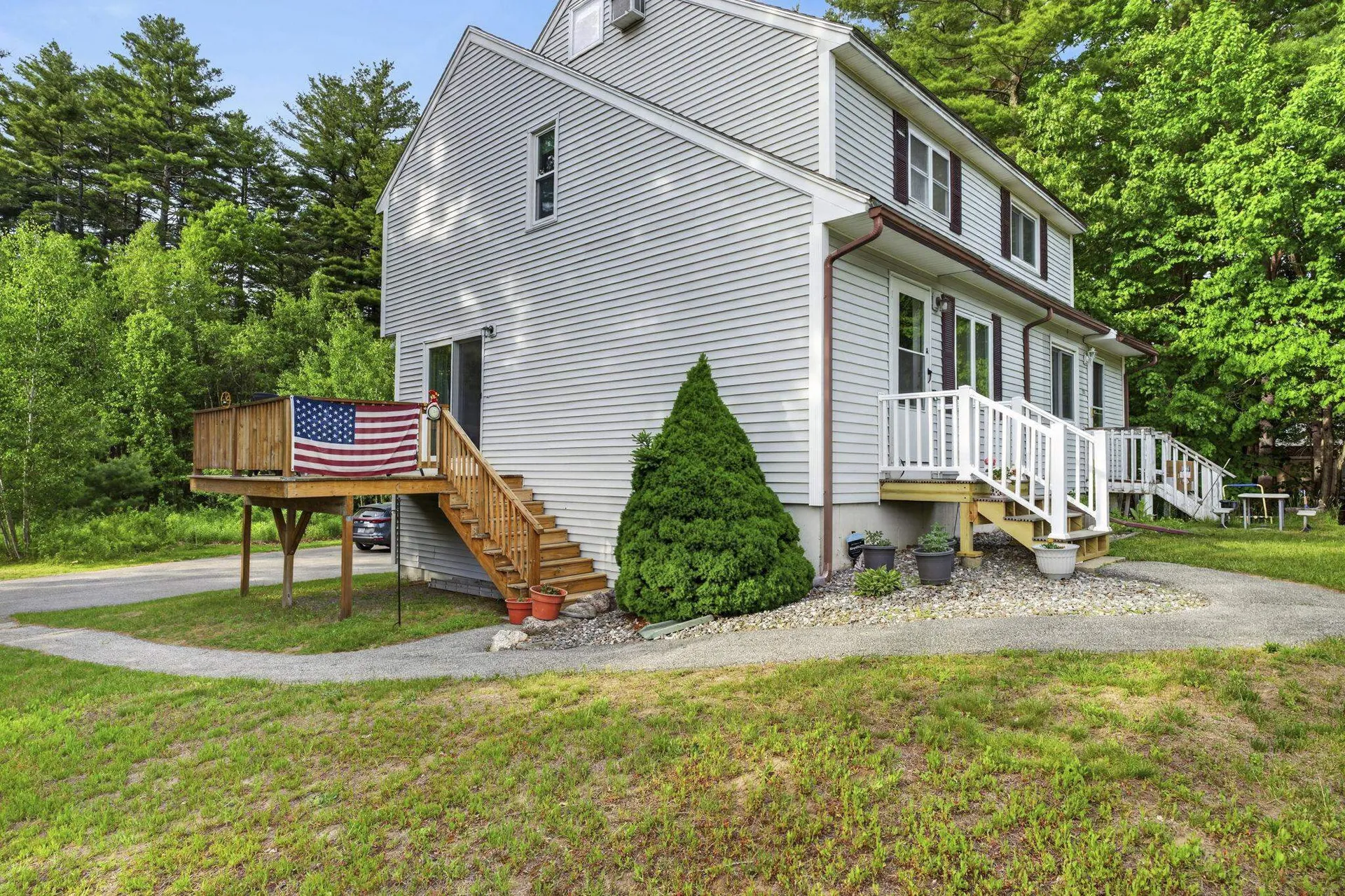 24A Fairway Road Londonderry NH 03053