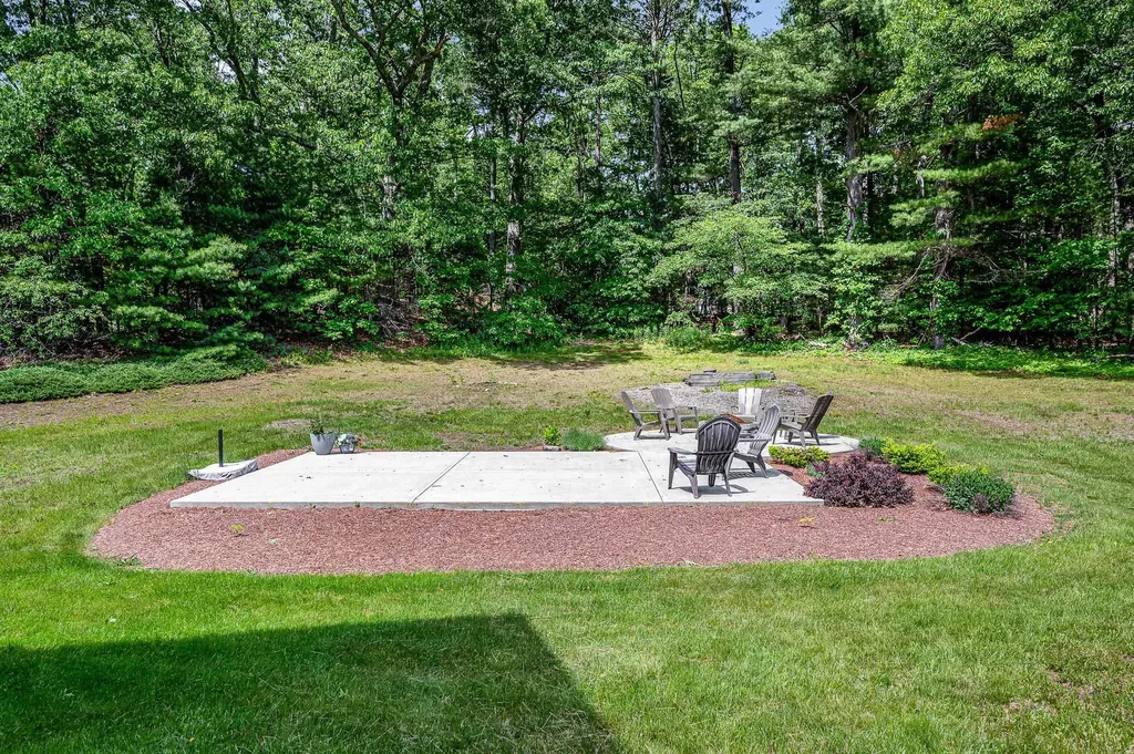 140 Musquash Road Hudson NH 03051