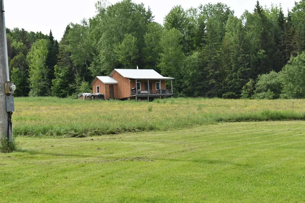 752 Cook Road Barton VT 05822-0