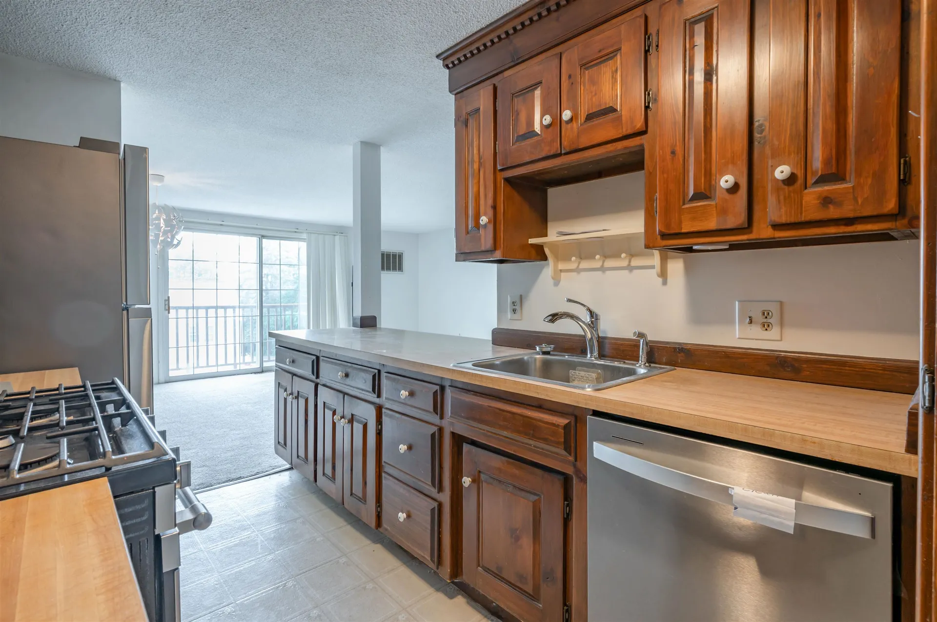 181 Cannongate Iii Road Nashua NH 03063