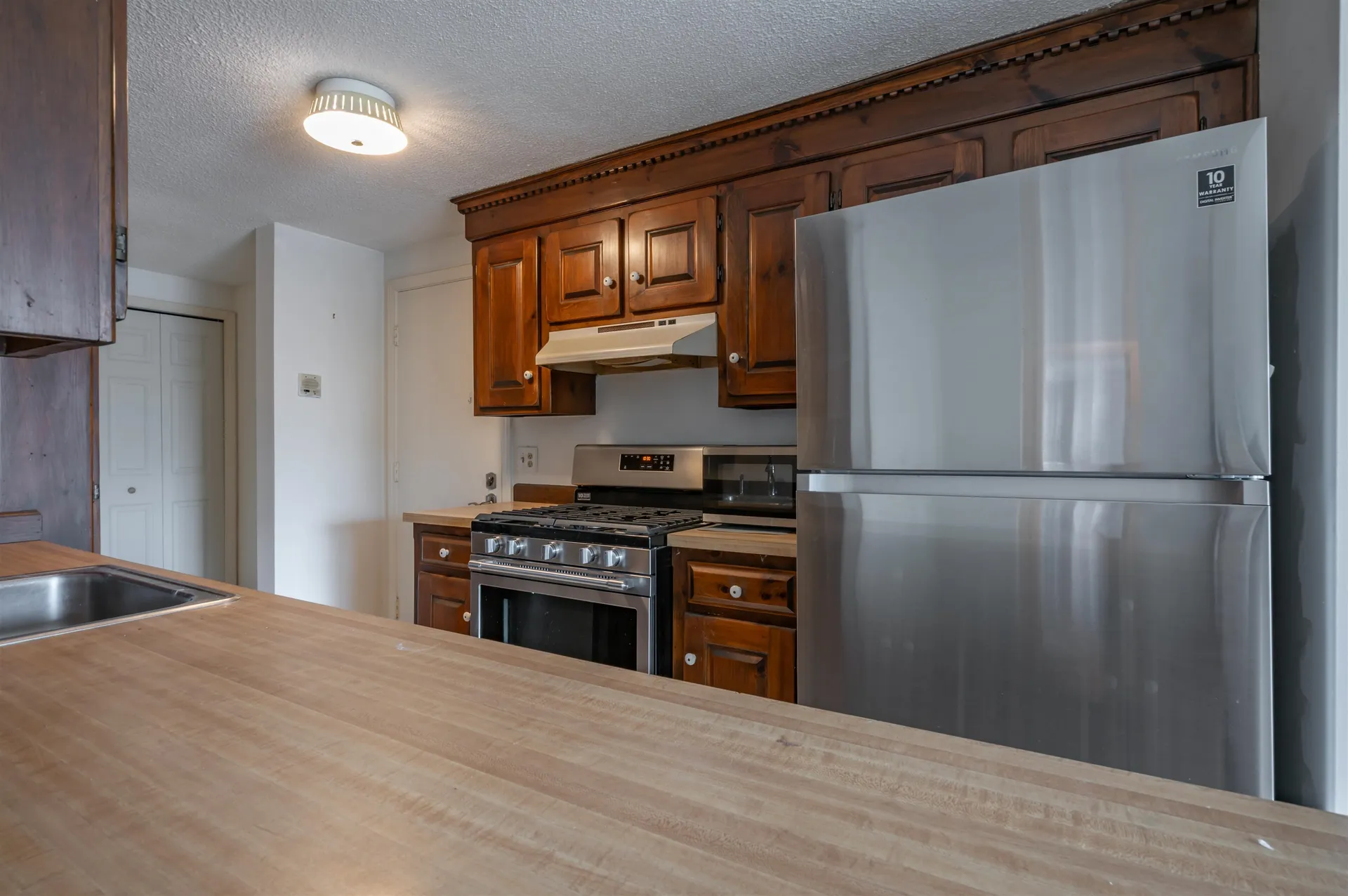 181 Cannongate Iii Road Nashua NH 03063