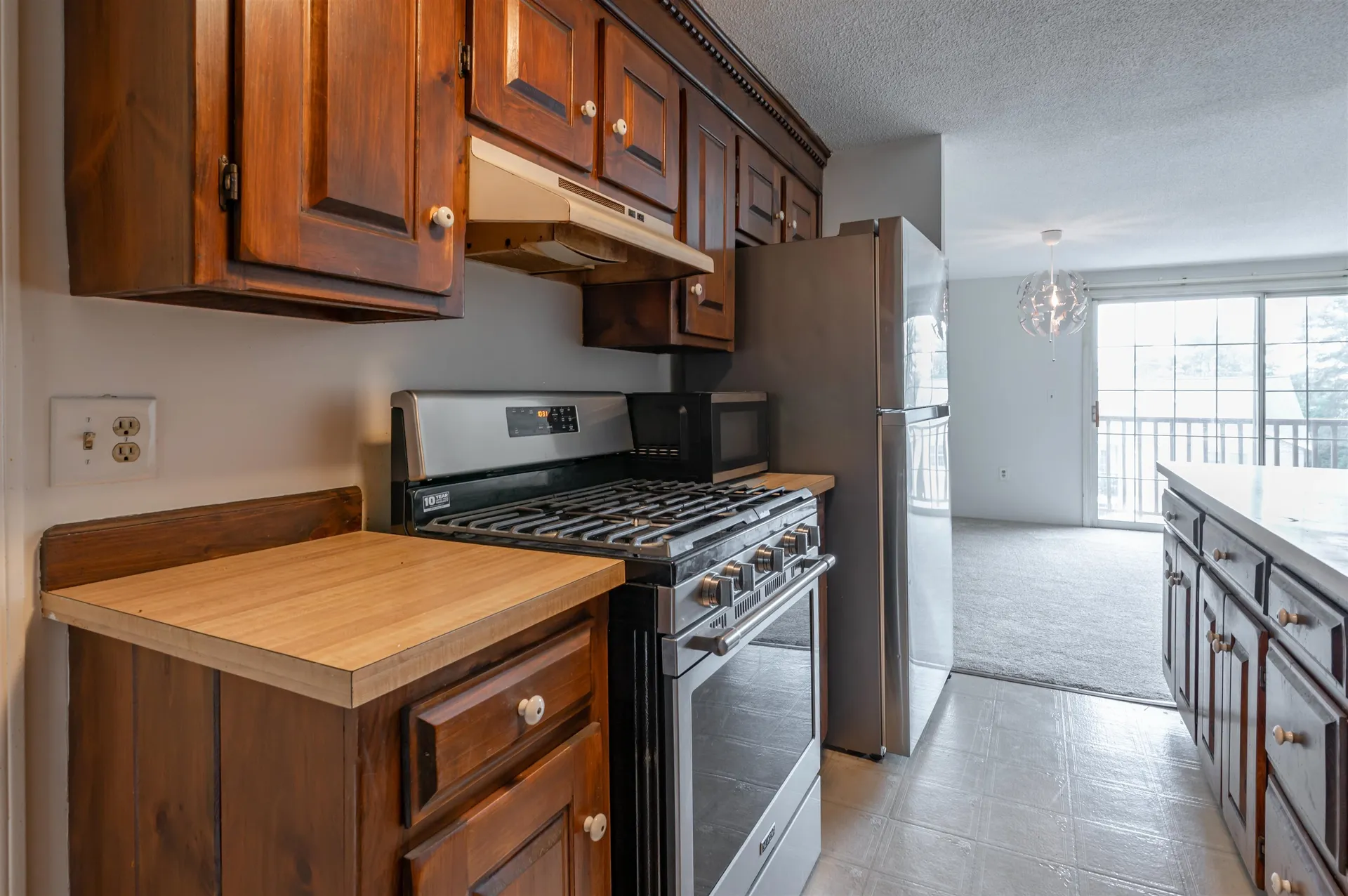181 Cannongate Iii Road Nashua NH 03063