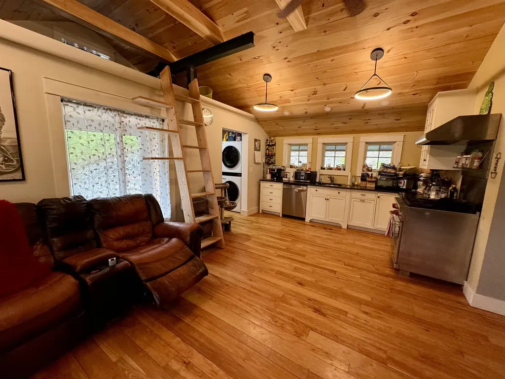 198 Brackett Road Fairlee VT 05045