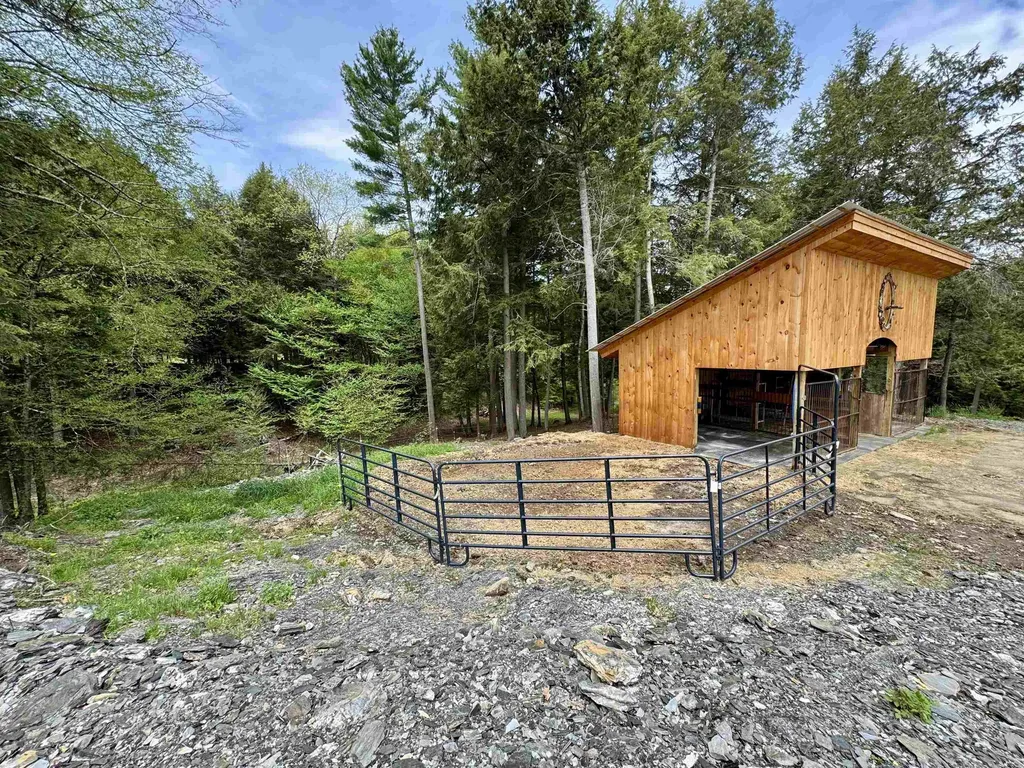198 Brackett Road Fairlee VT 05045