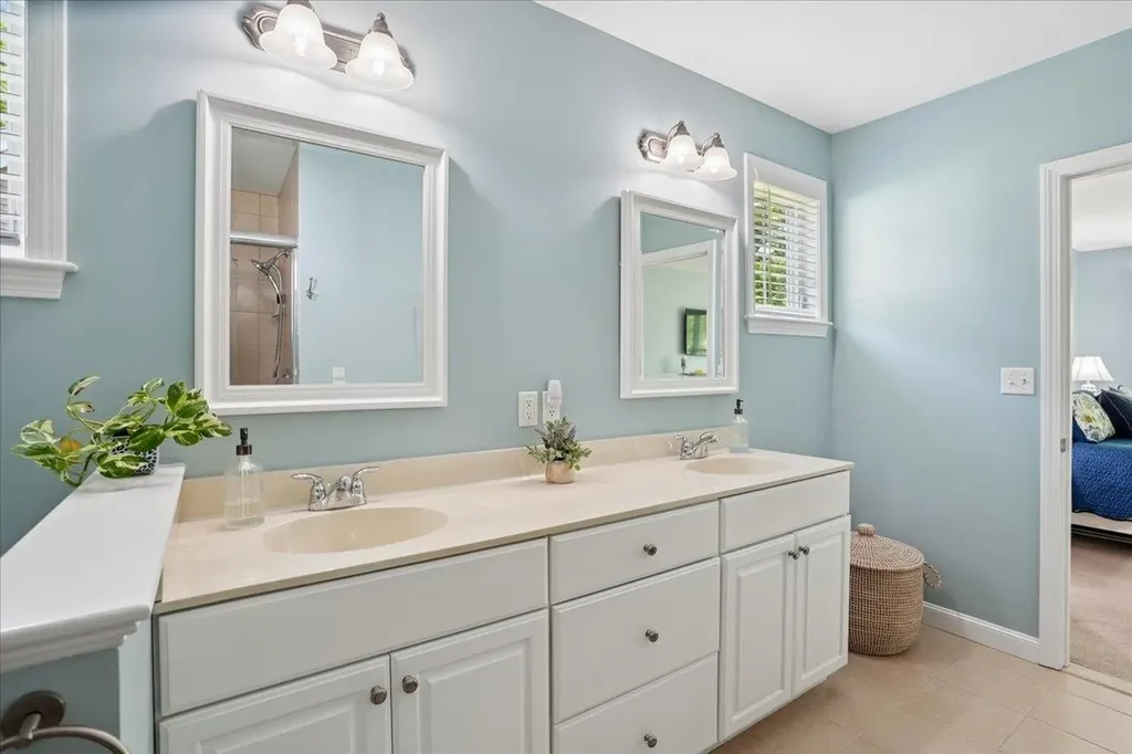 315 Sylvan Lane Manchester NH 03102