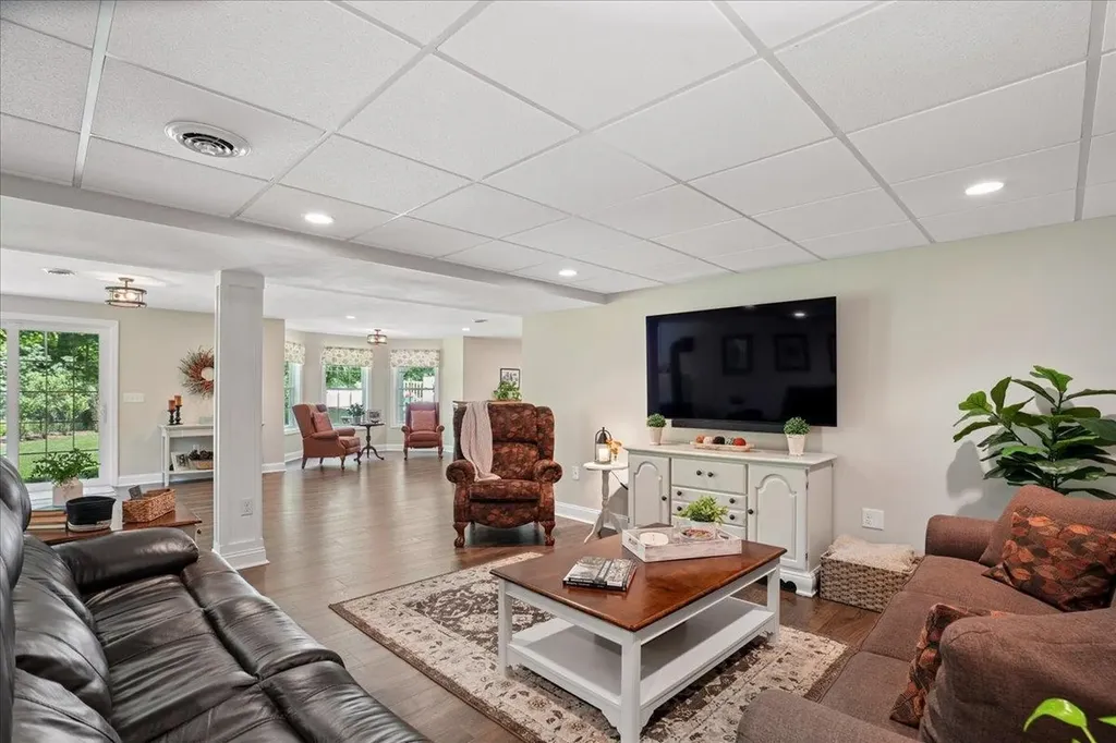 315 Sylvan Lane Manchester NH 03102