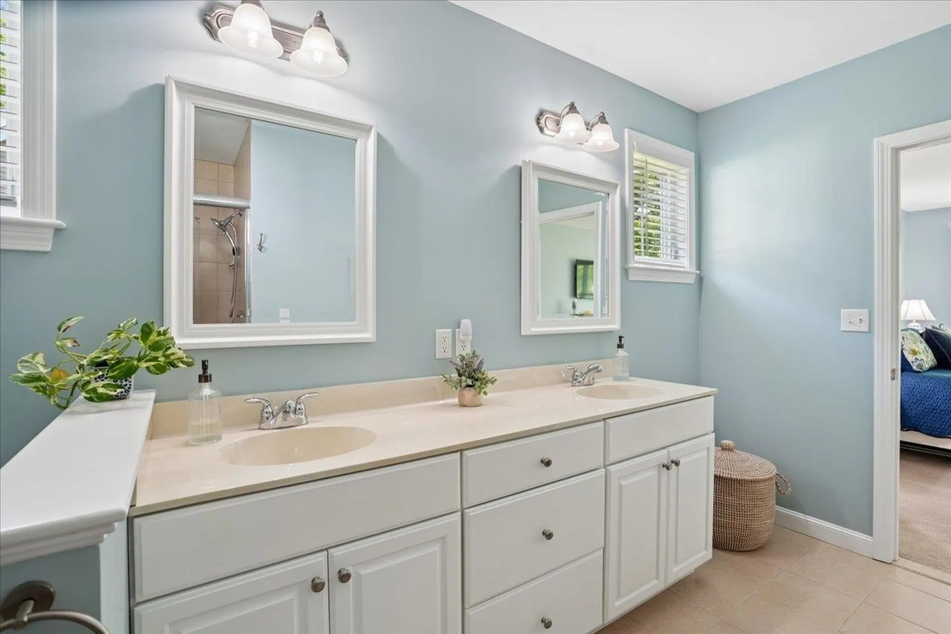 315 Sylvan Lane Manchester NH 03102