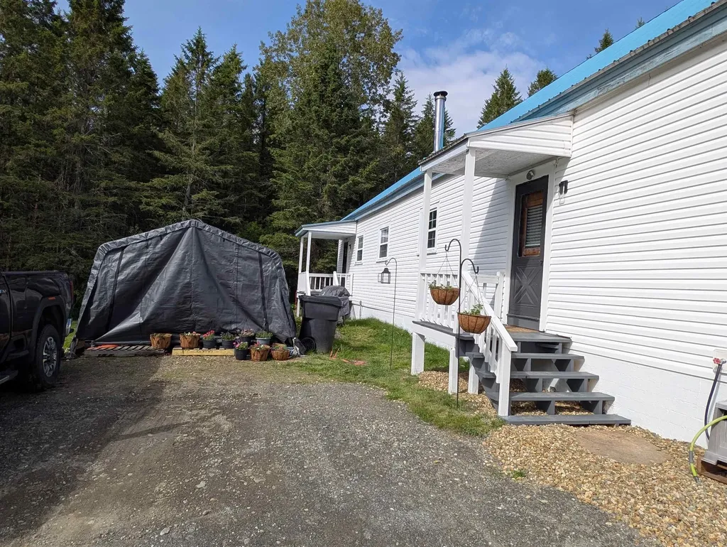 131 Church Hill Road Norton VT 05087