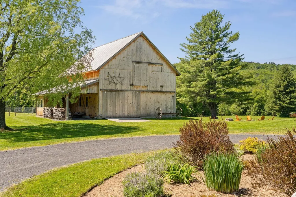 1754 Brook Road Warren VT 05674