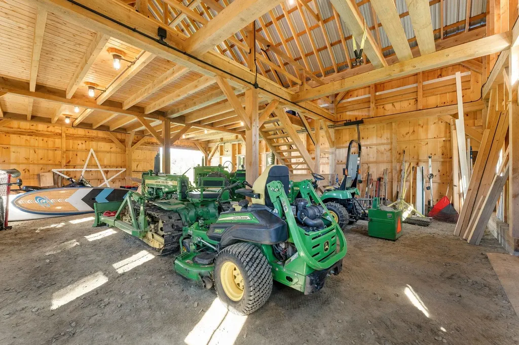 1754 Brook Road Warren VT 05674