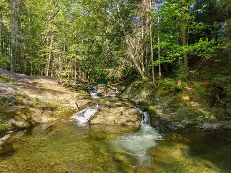 1754 Brook Road Warren VT 05674