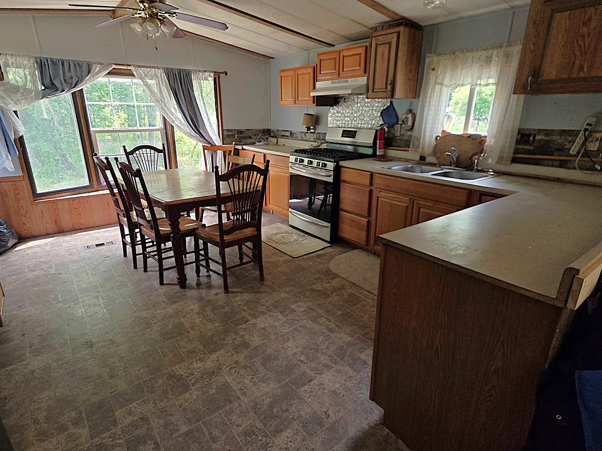 2731 Vt Route 232 Marshfield VT 05658