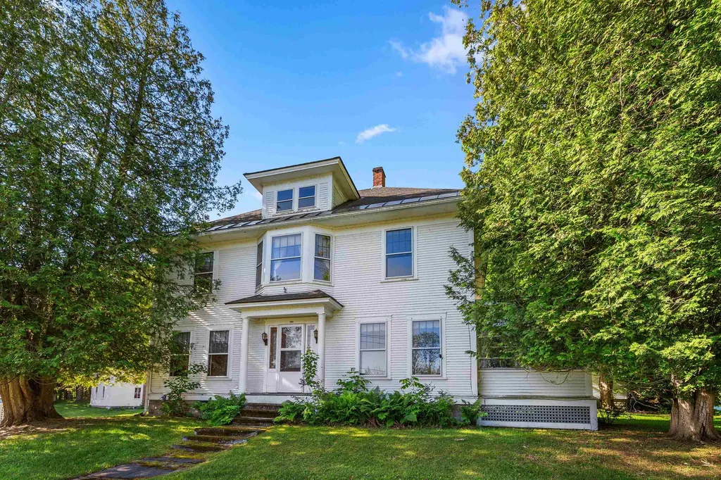 102 Bank Street Lebanon NH 03766