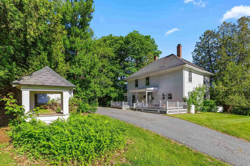 102 Bank Street Lebanon NH 03766