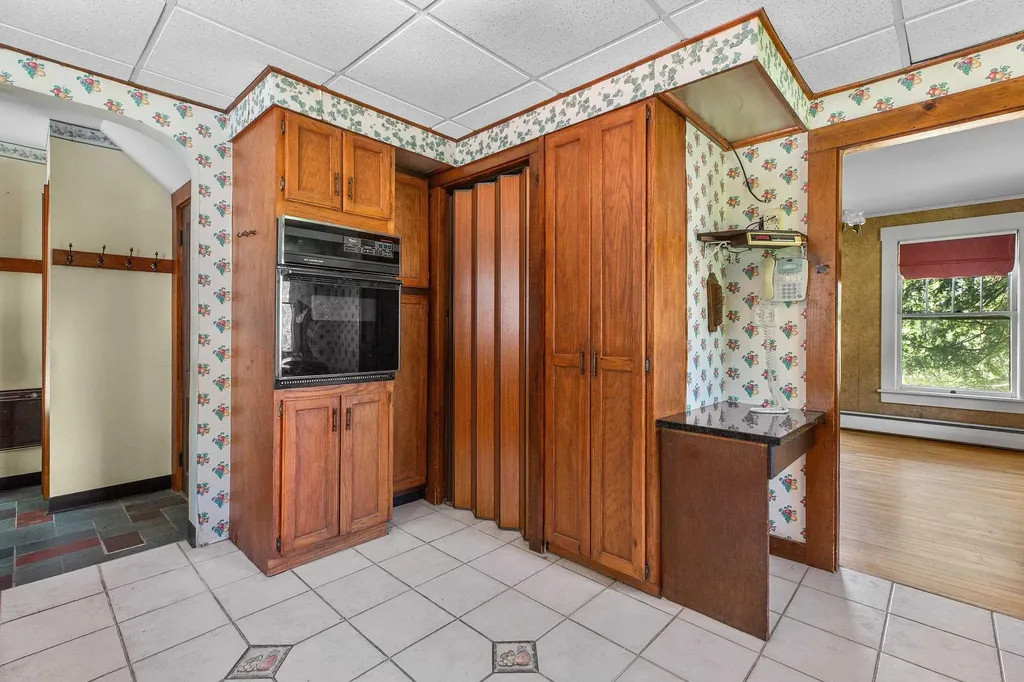102 Bank Street Lebanon NH 03766