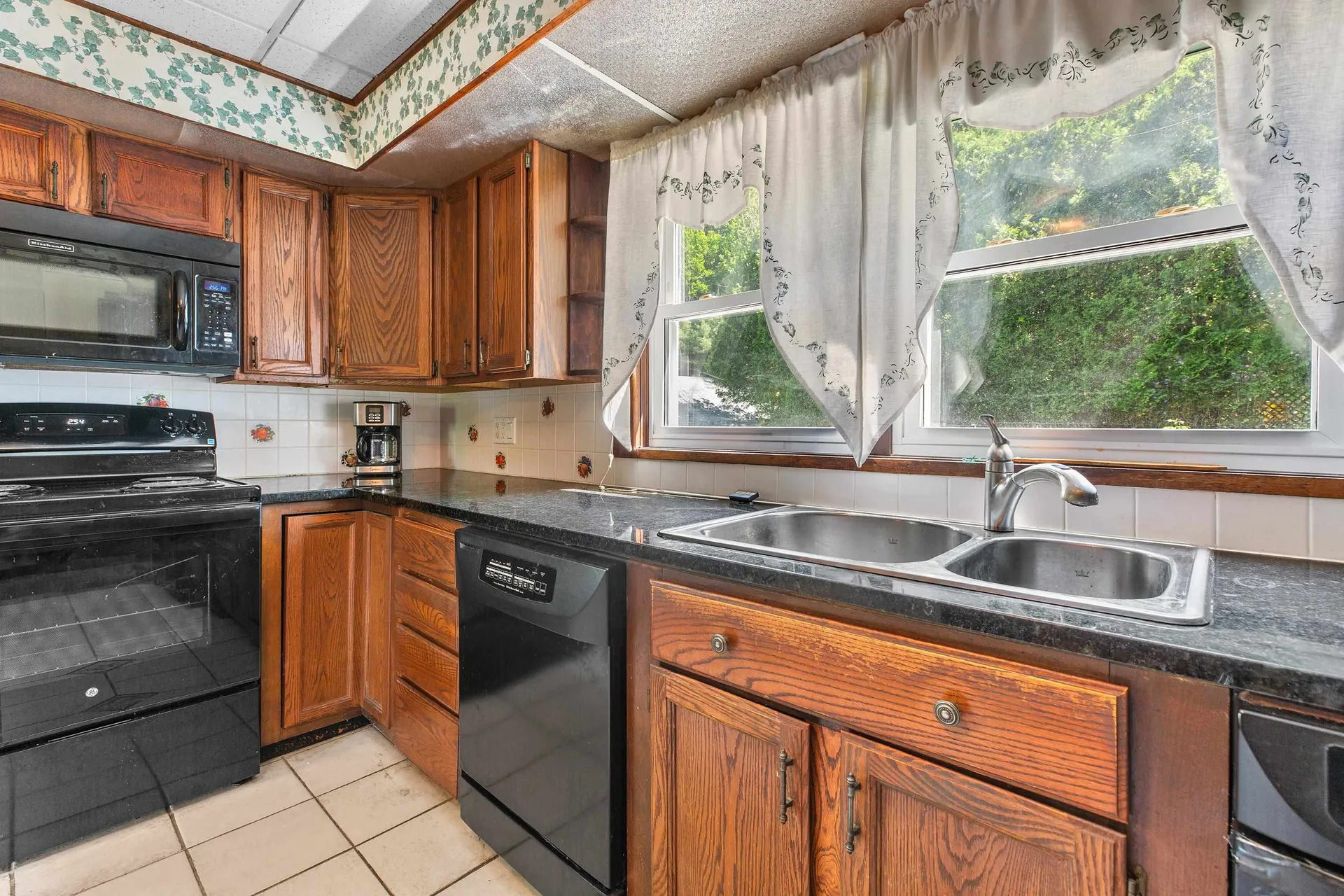 102 Bank Street Lebanon NH 03766