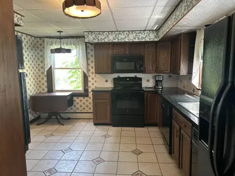 102 Bank Street Lebanon NH 03766