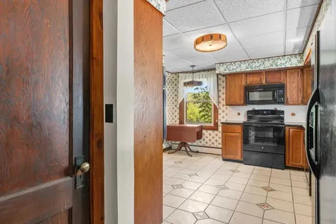 102 Bank Street Lebanon NH 03766