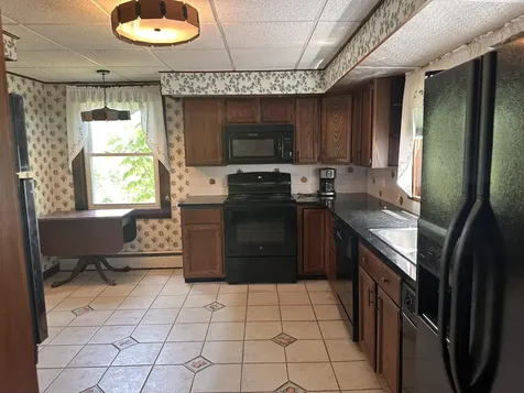 102 Bank Street Lebanon NH 03766