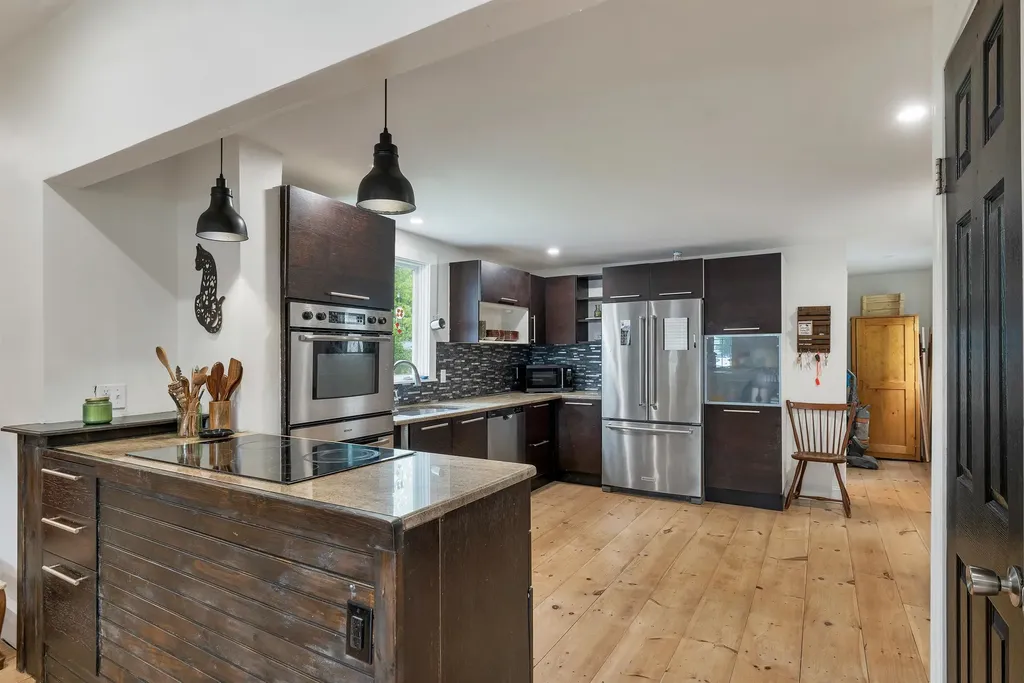 29 Ayles Court Franklin NH 03235