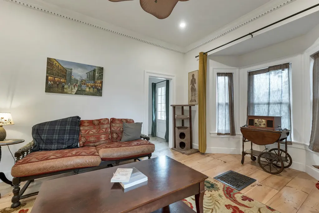 29 Ayles Court Franklin NH 03235