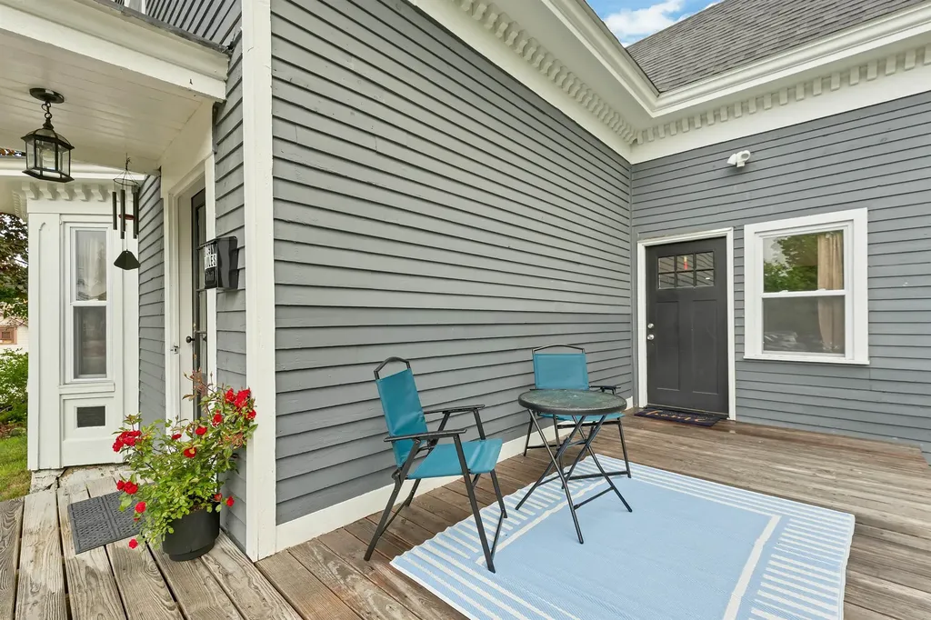 29 Ayles Court Franklin NH 03235