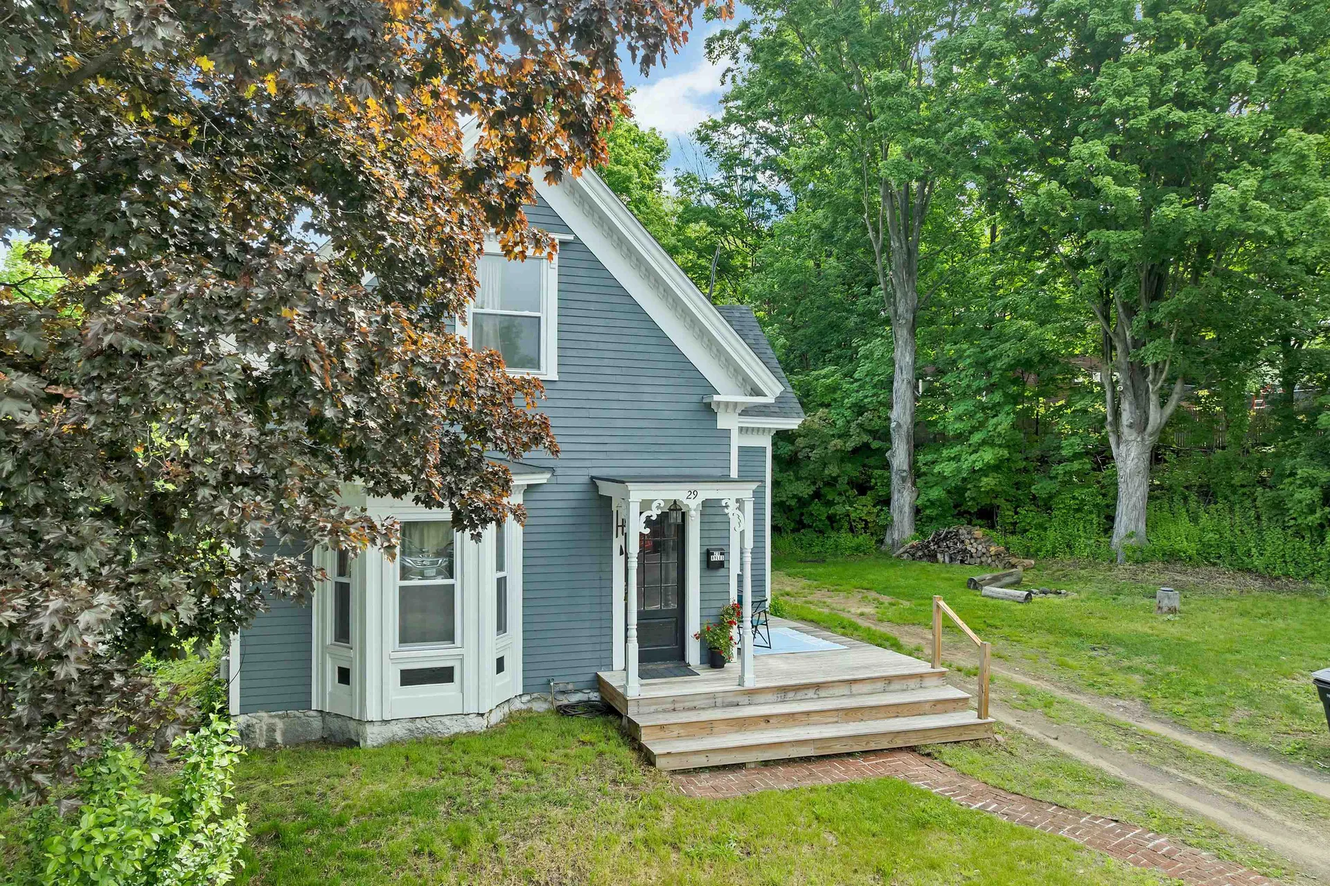 29 Ayles Court Franklin NH 03235