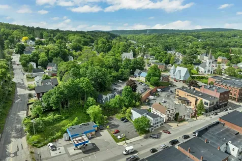 29 Ayles Court Franklin NH 03235