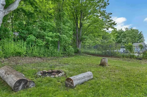 29 Ayles Court Franklin NH 03235
