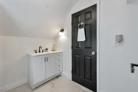 29 Ayles Court Franklin NH 03235