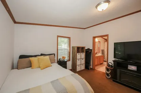50 Hoit Mill Road Weare NH 03281