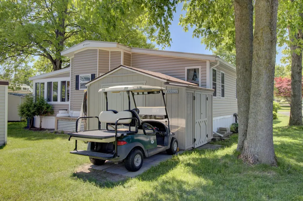 51 Island Circle South Hero VT 05486