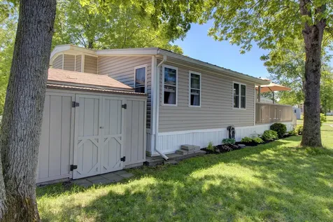 51 Island Circle South Hero VT 05486