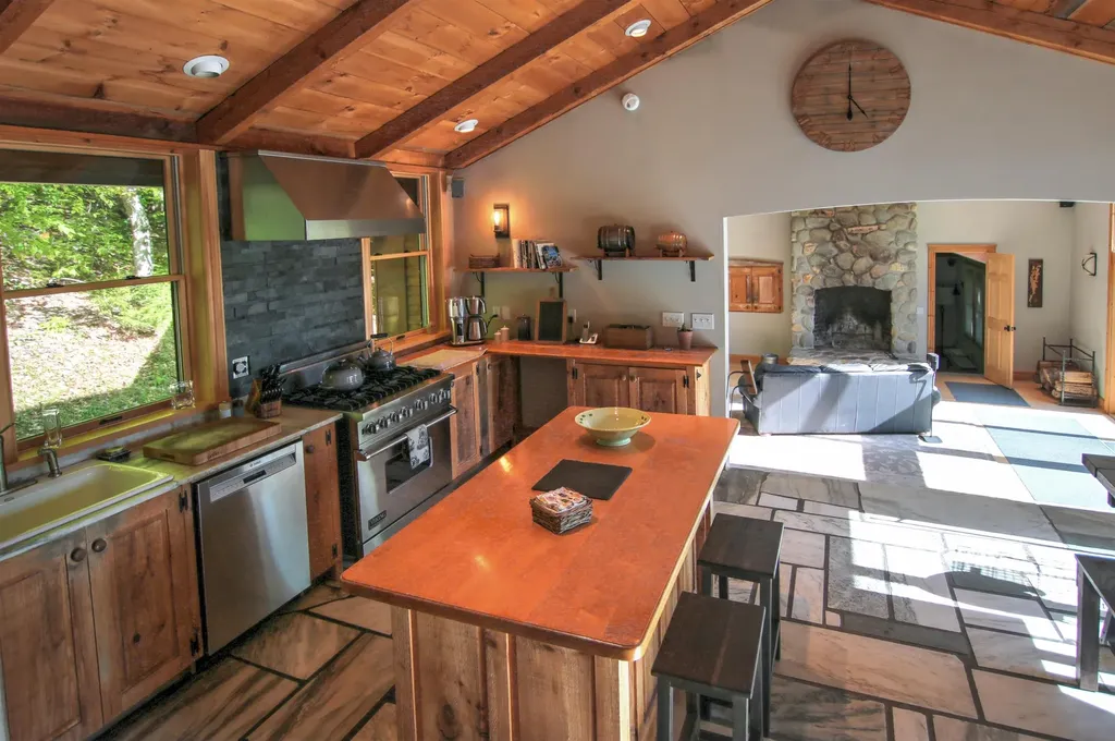 460 Bull Moose Ridge Road Stowe VT 05672