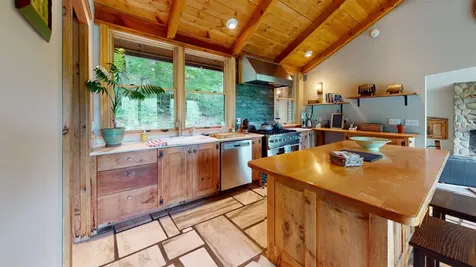 460 Bull Moose Ridge Road Stowe VT 05672