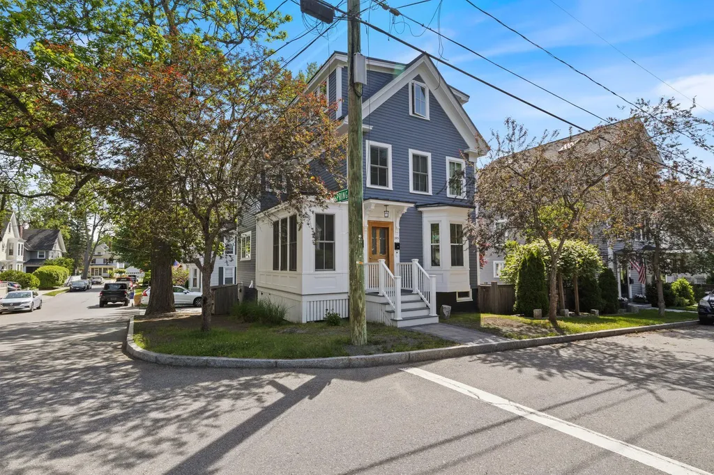 205 Broad Street Portsmouth NH 03801