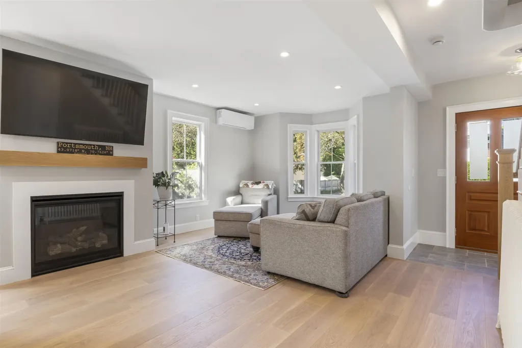 205 Broad Street Portsmouth NH 03801