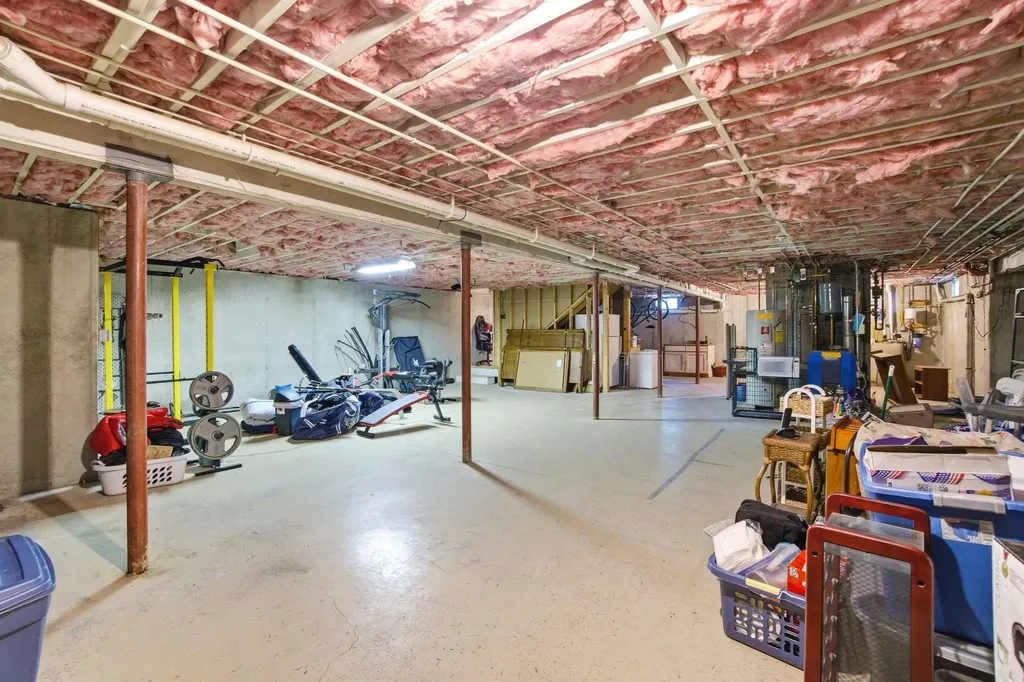 957 Back Mountain Road Goffstown NH 03045