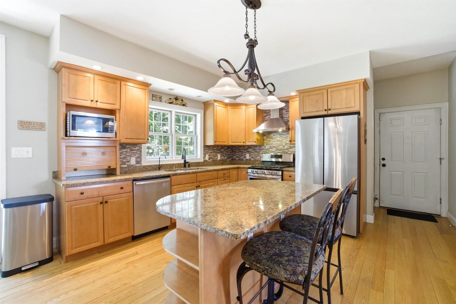 957 Back Mountain Road Goffstown NH 03045
