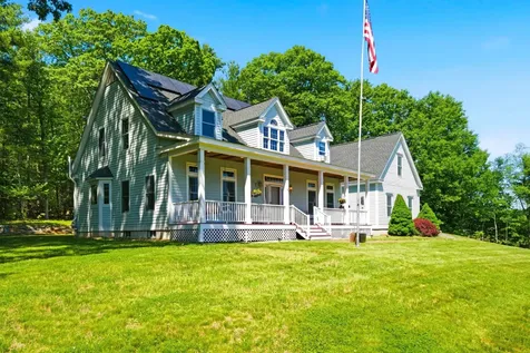957 Back Mountain Road Goffstown NH 03045