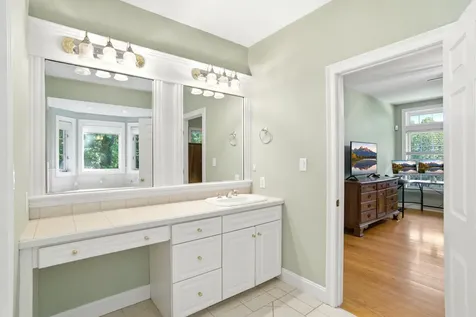 957 Back Mountain Road Goffstown NH 03045