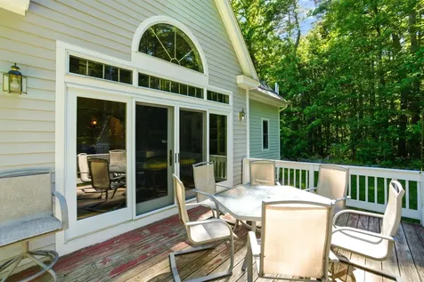 957 Back Mountain Road Goffstown NH 03045